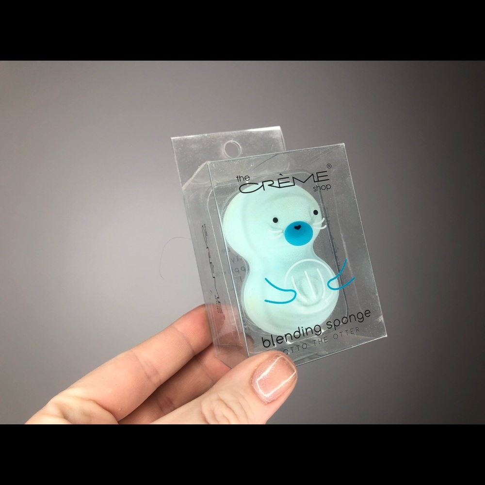 Makeup sponge